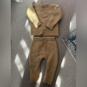 Rylee and cru thick golden sweater set